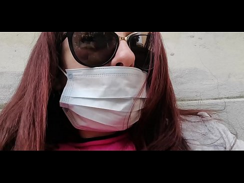 ❤️ Nicoletta tau ua pauj rau nws cov neeg zej zog thiab pees hauv nws lub chaw nres tsheb (Tshwj xeeb Covid19 Italian Quarantine) Sex video ntawm peb